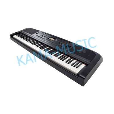 YAMAHA DGX-670