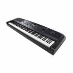 YAMAHA DGX-670